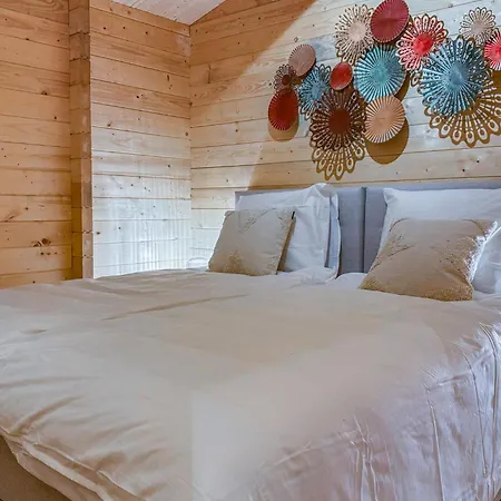 3 Bedroom Lovely In *