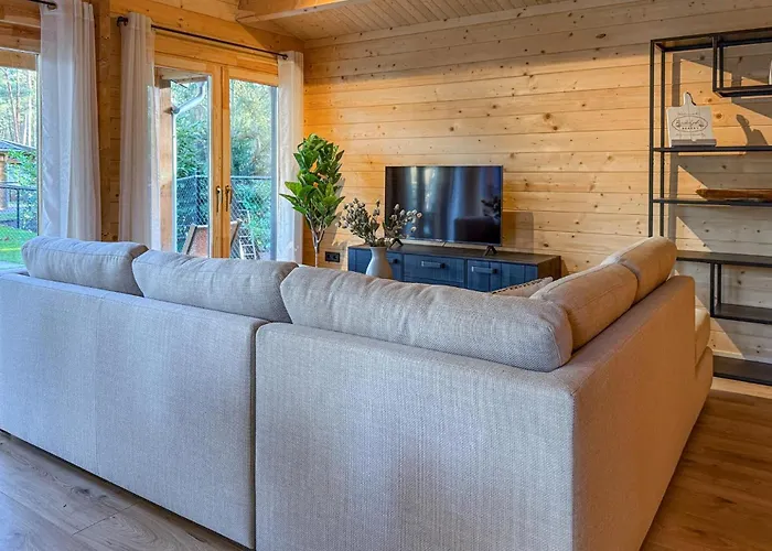 3 Bedroom Lovely In Hébergement de vacances *